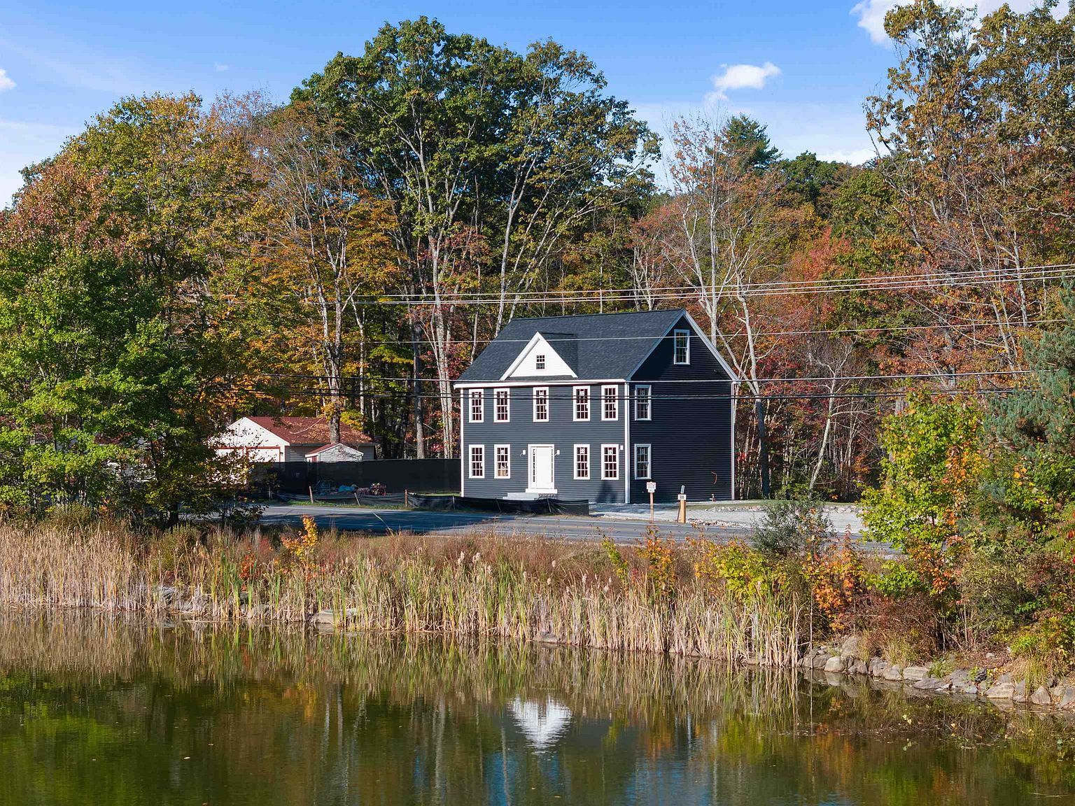 335 Raymond Rd Chester, NH 03036 - Thumbnail 5