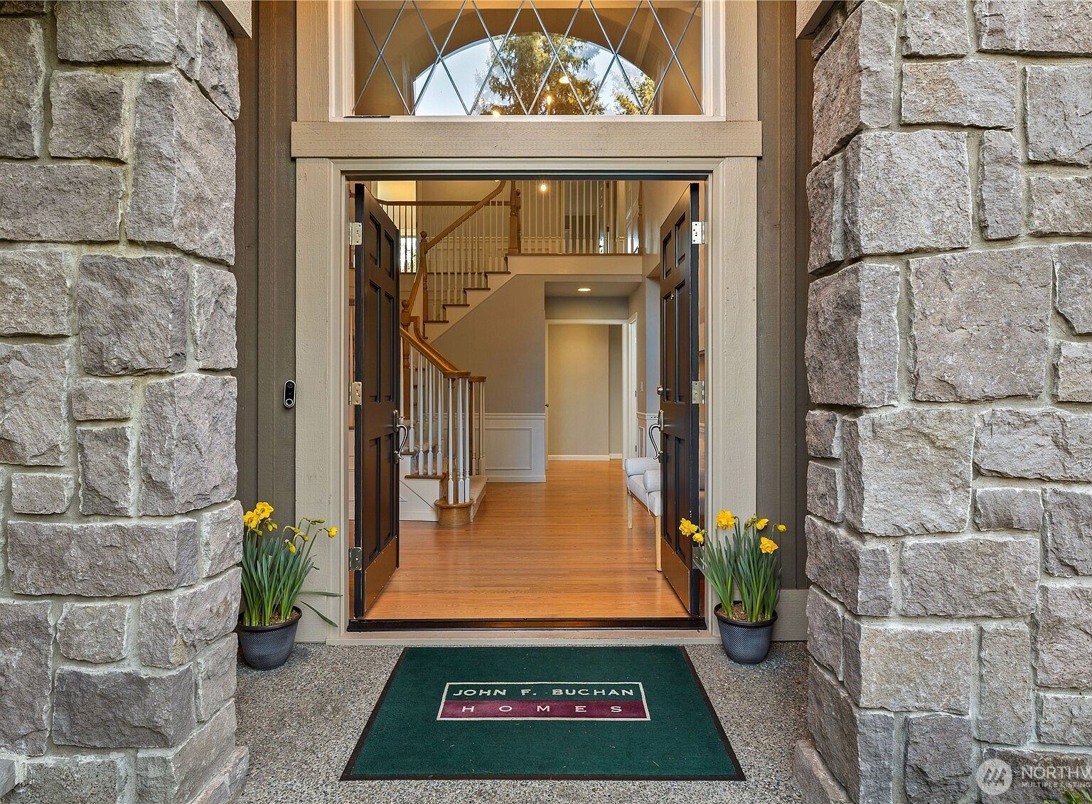 25852 SE 22nd Pl Sammamish, WA 98075 - Thumbnail 5