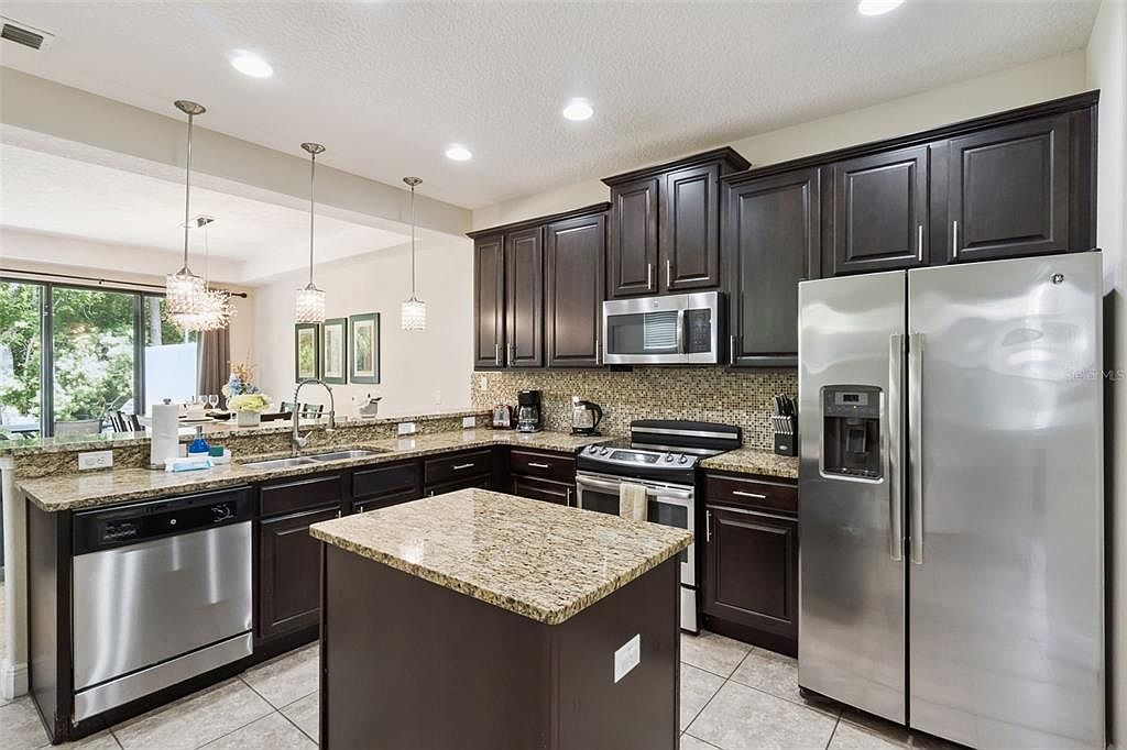 8137 Roseville Blvd Davenport, FL 33896 - Thumbnail 5
