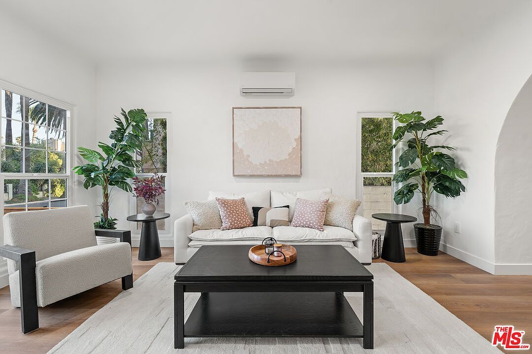 509 N Hobart Blvd Los Angeles, CA 90004 - Thumbnail 5