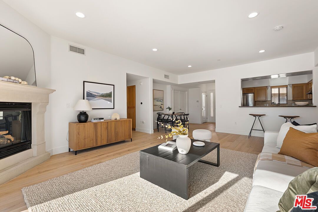 8238 W Manchester Ave APT 405 Playa Del Rey, CA 90293 - Thumbnail 5