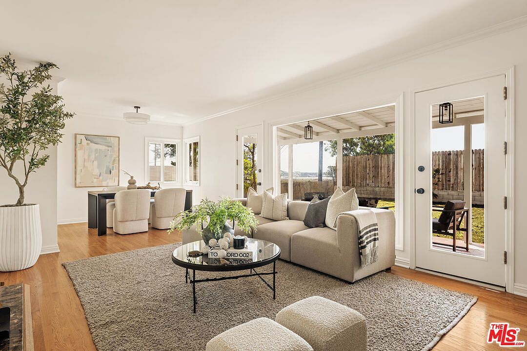 7350 W 91st St Los Angeles, CA 90045 - Thumbnail 5