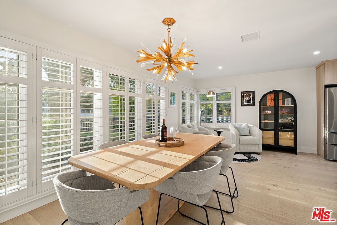 5758 Tobias Ave Sherman Oaks, CA 91411 - Thumbnail 5