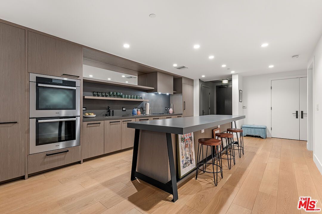 10777 Wilshire Blvd Unit 201 Los Angeles, CA 90024 - Thumbnail 5