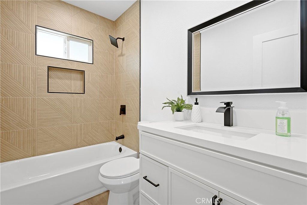 7629 Arcola Ave Sun Valley, CA 91352 - Thumbnail 5