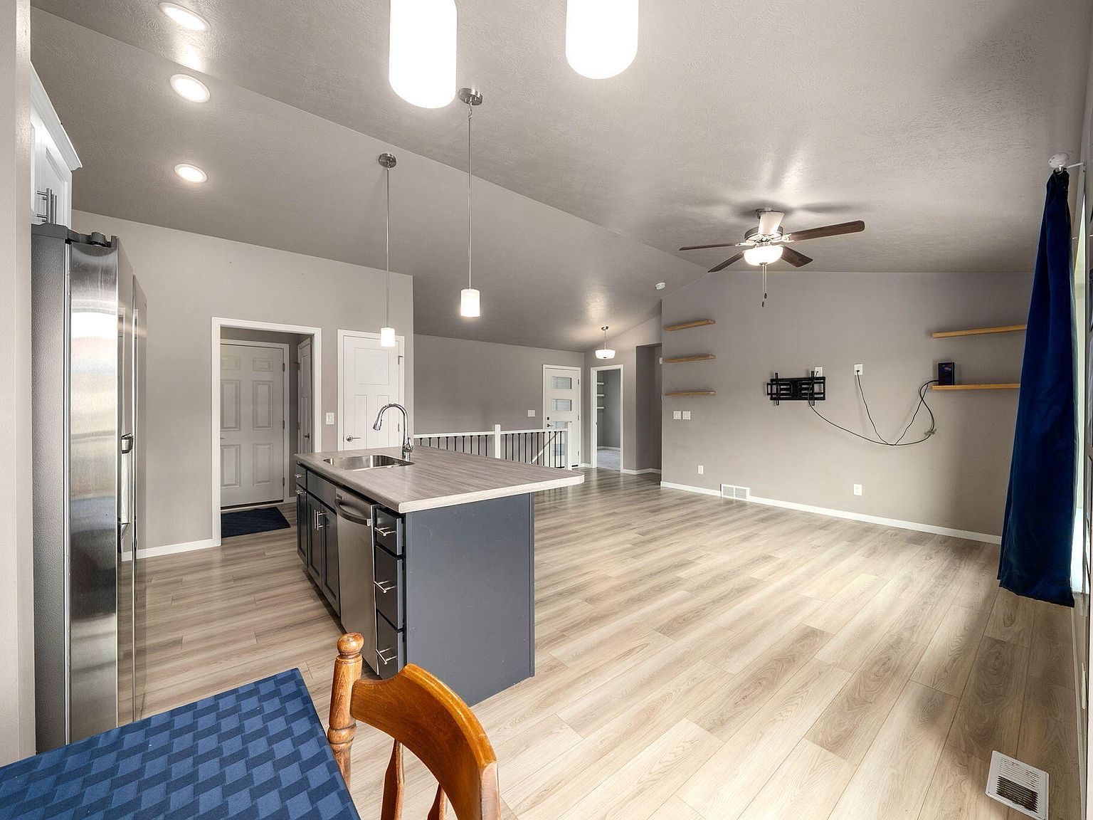 1504 S Gill Ave Sioux Falls, SD 57106 - Thumbnail 5