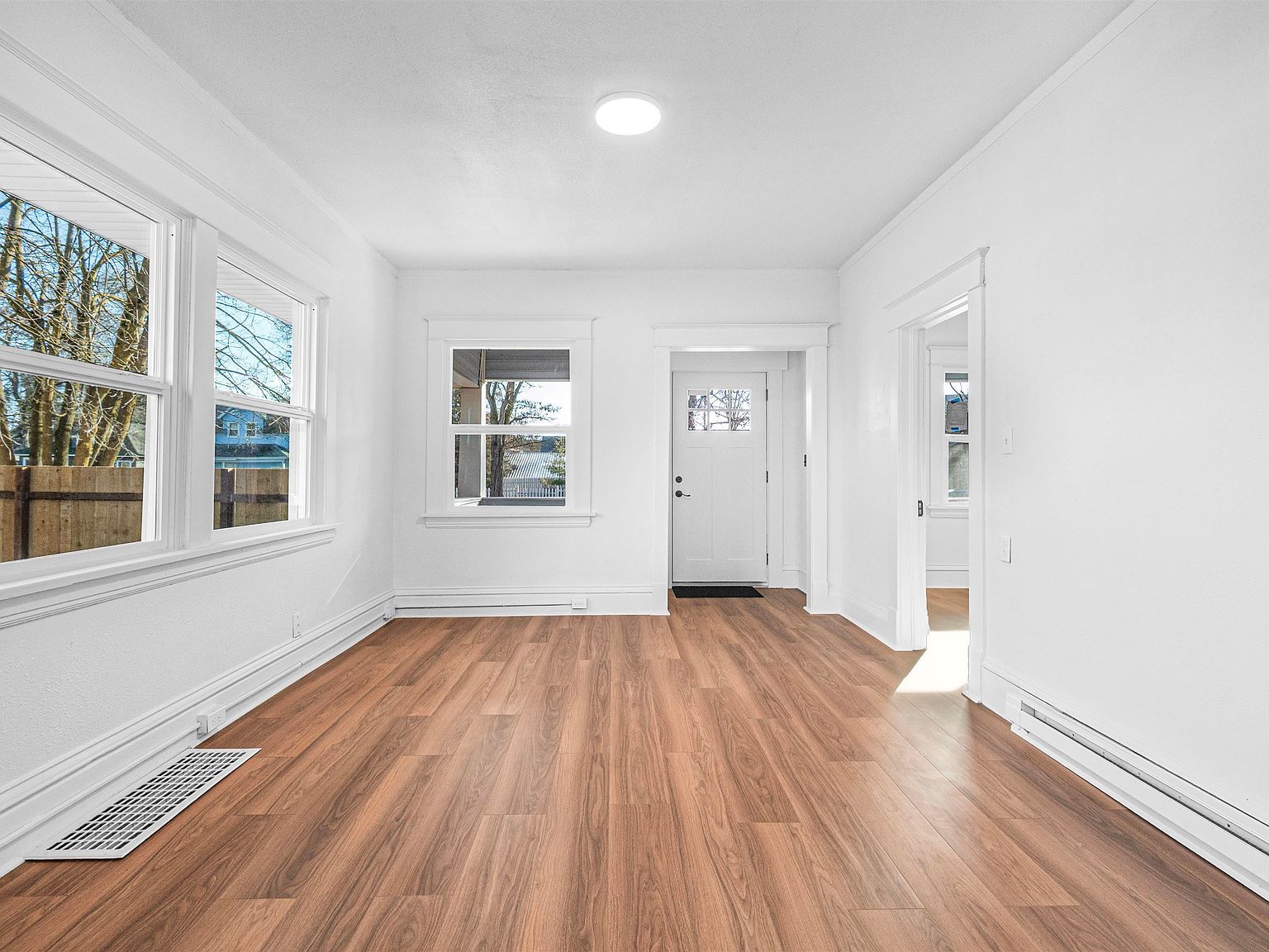 2711 E Everett Ave Spokane, WA 99217 - Thumbnail 5