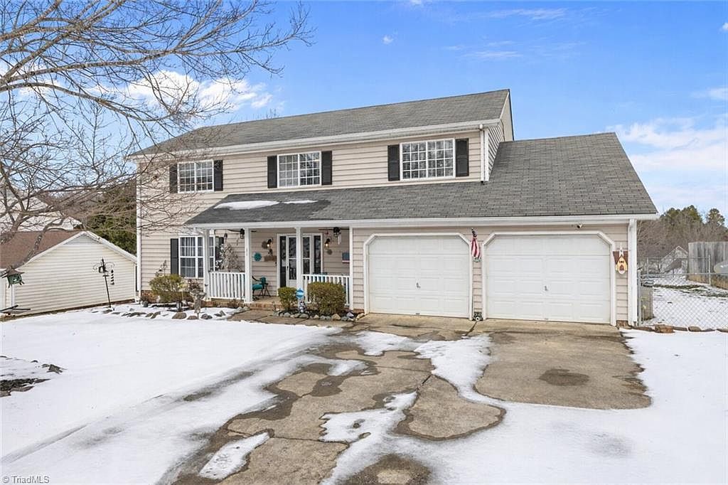 3913 Colony Ridge Ct Jamestown, NC 27282 - Thumbnail 5