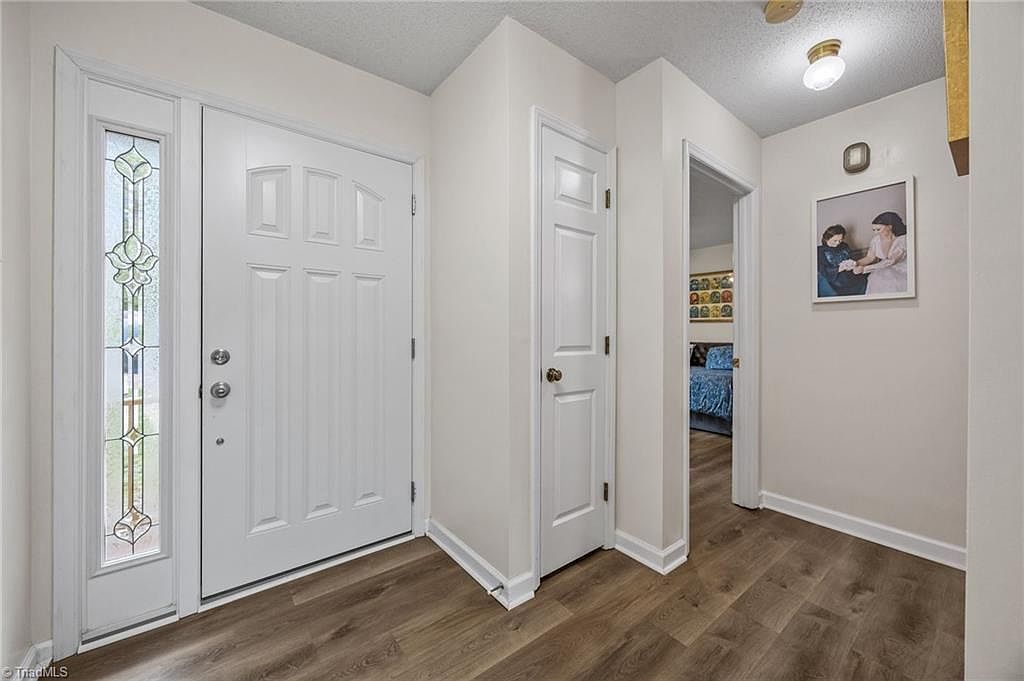 909 Chatfield Dr APT C Jamestown, NC 27282 - Thumbnail 5