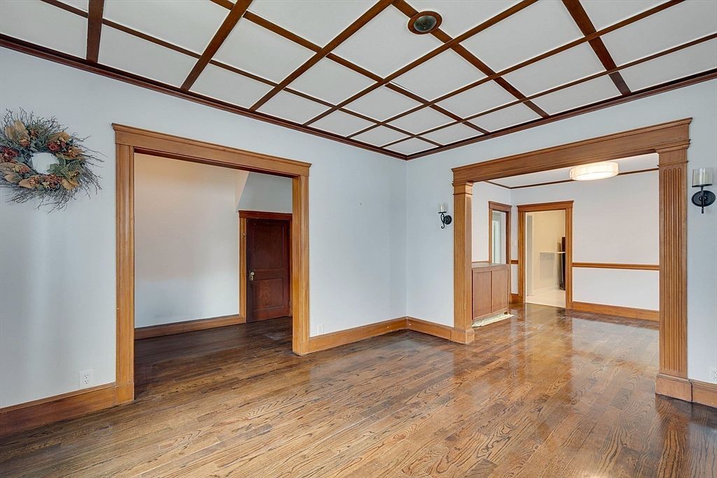 95 Landseer St Floor 1 West Roxbury, MA 02132 - Thumbnail 5