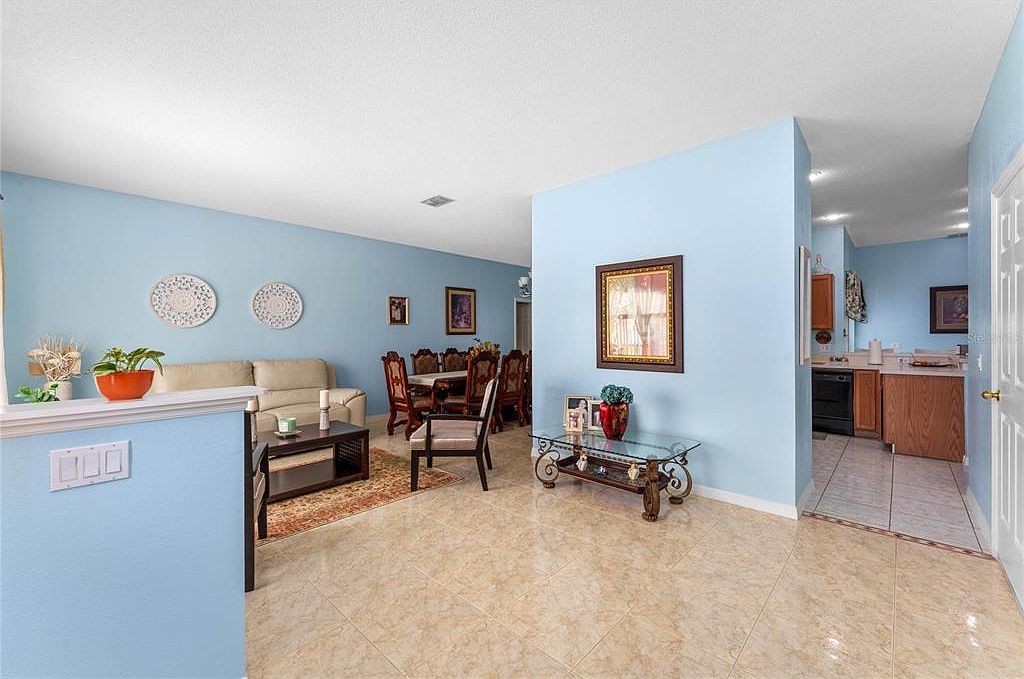 323 ALEGRIANO COURT Kissimmee, FL 34758 - Thumbnail 5