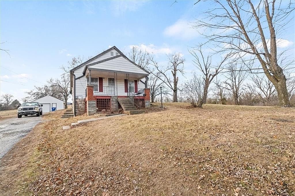 100 N 94th St Kansas City, KS 66111 - Thumbnail 5