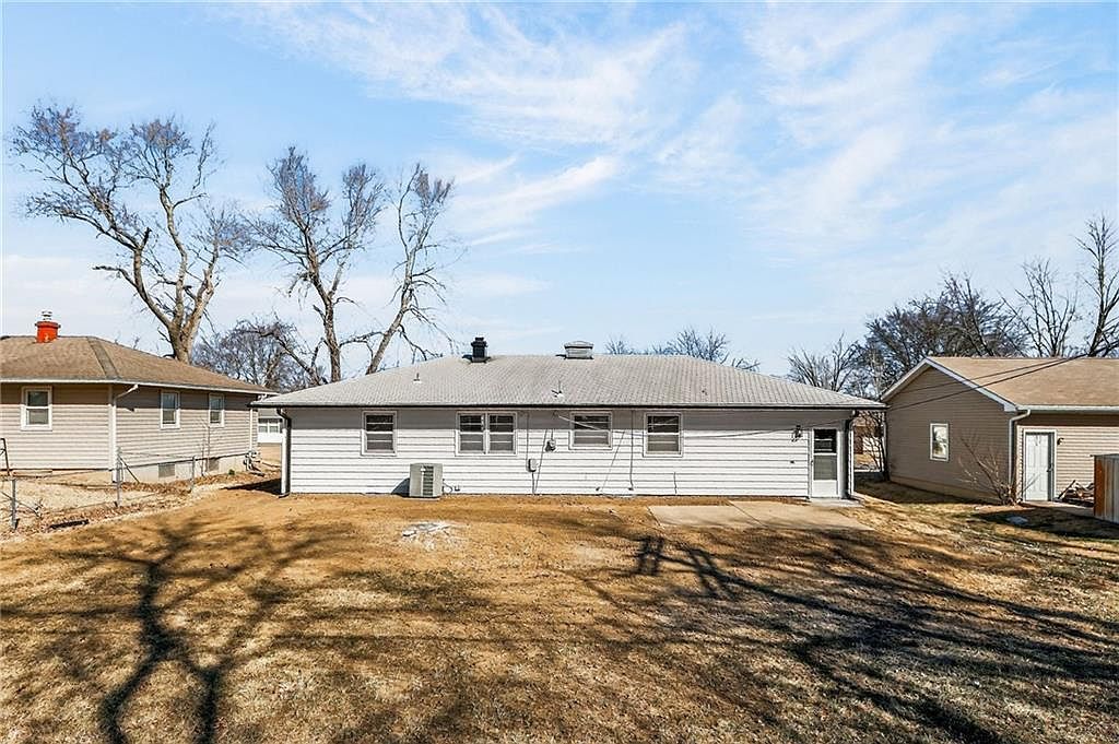 9005 E 84th St Raytown, MO 64138 - Thumbnail 5