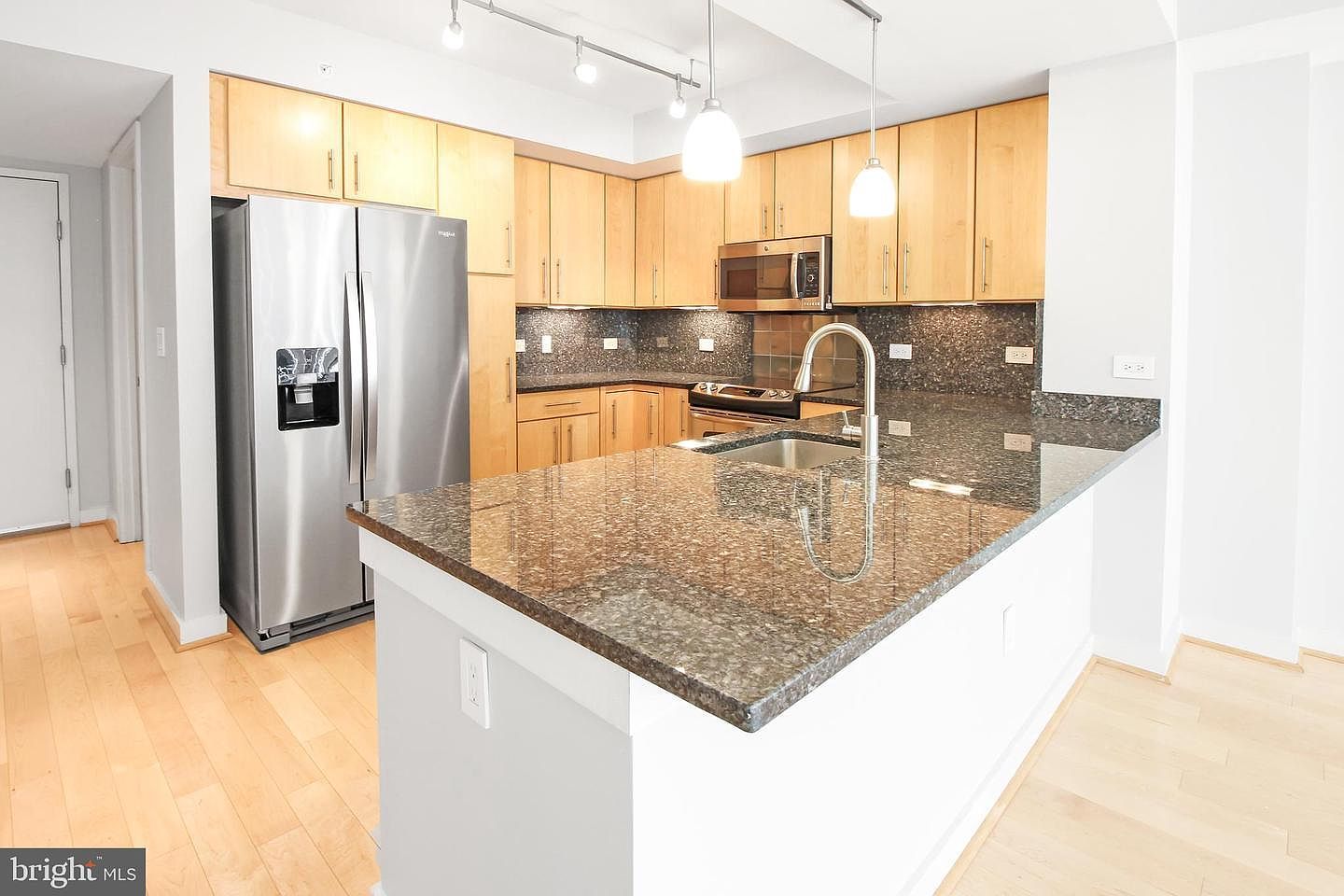 1025 1st St SE APT 612 Washington, DC 20003 - Thumbnail 5