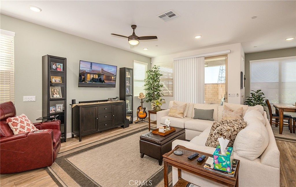 1575 Village Green Way Beaumont, CA 92223 - Thumbnail 5