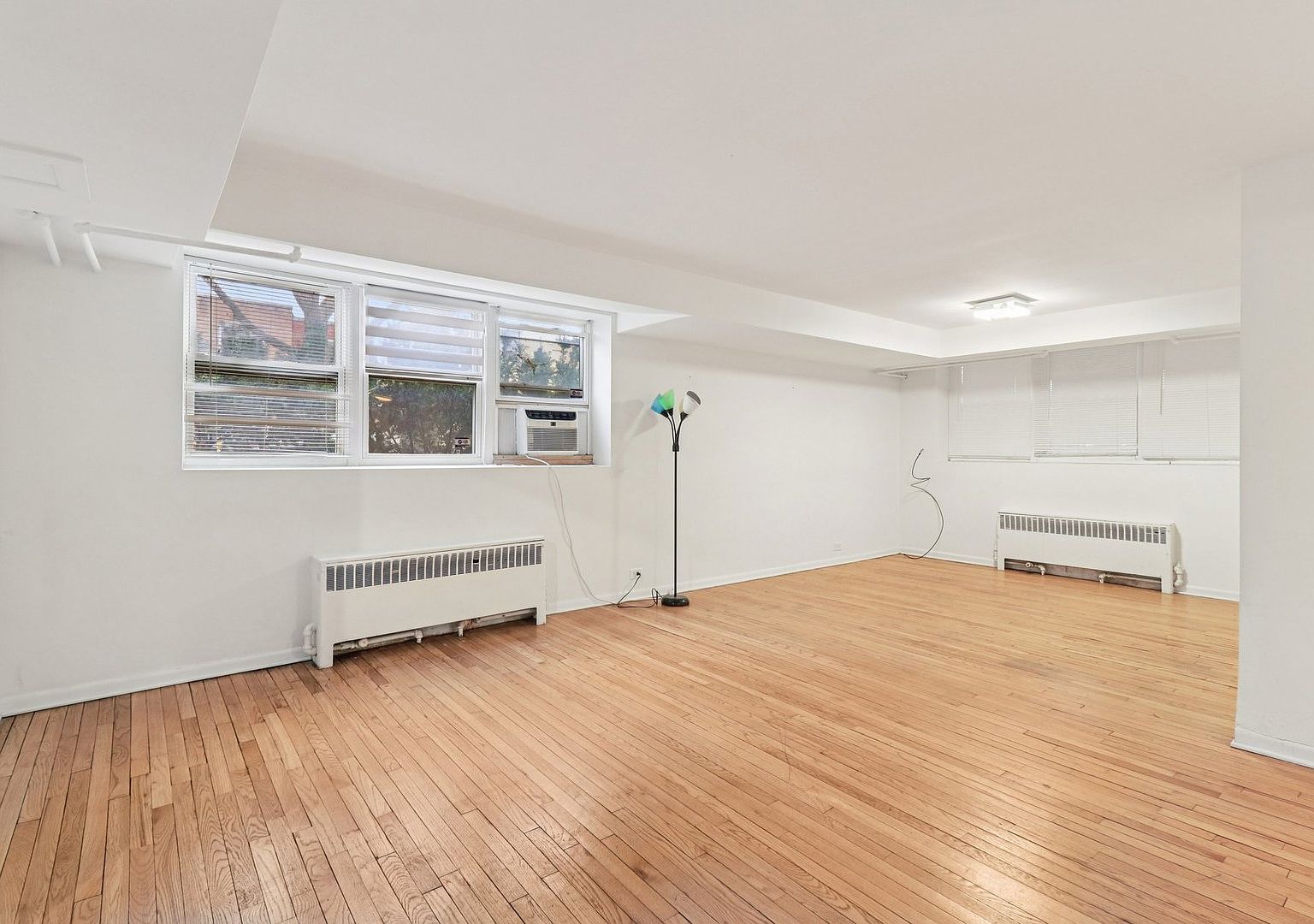 5325 N Francisco Ave APT G Chicago, IL 60625 - Thumbnail 5