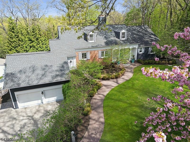 18 Devon Rd Summit, NJ 07901 - Thumbnail 5