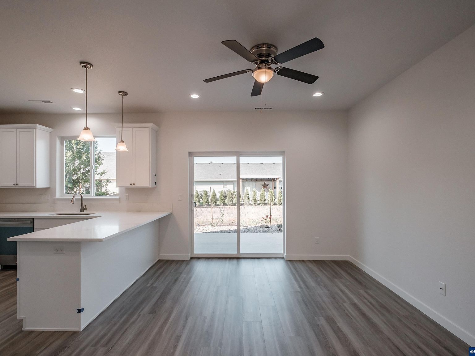 2488 Roll Tide 2490 Ct Lebanon, OR 97355 - Thumbnail 5