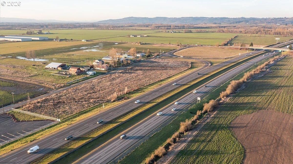 Westside Ln Jefferson, OR 97352 - Thumbnail 5