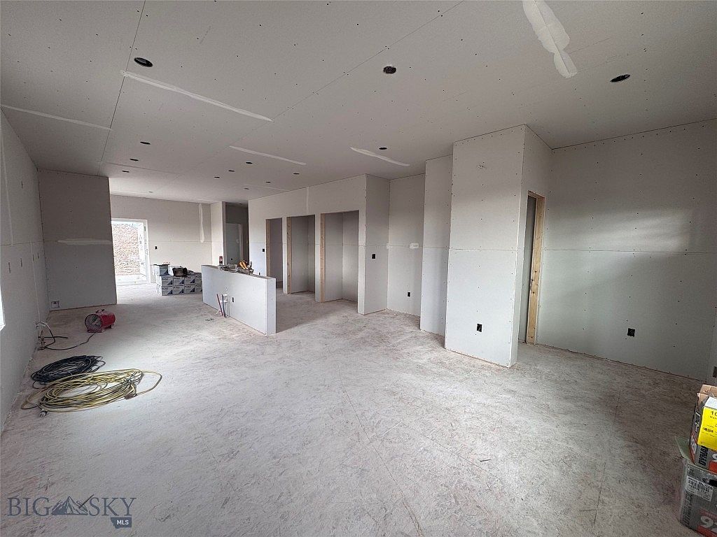 805 Spaniel Ln Belgrade, MT 59714 - Thumbnail 5