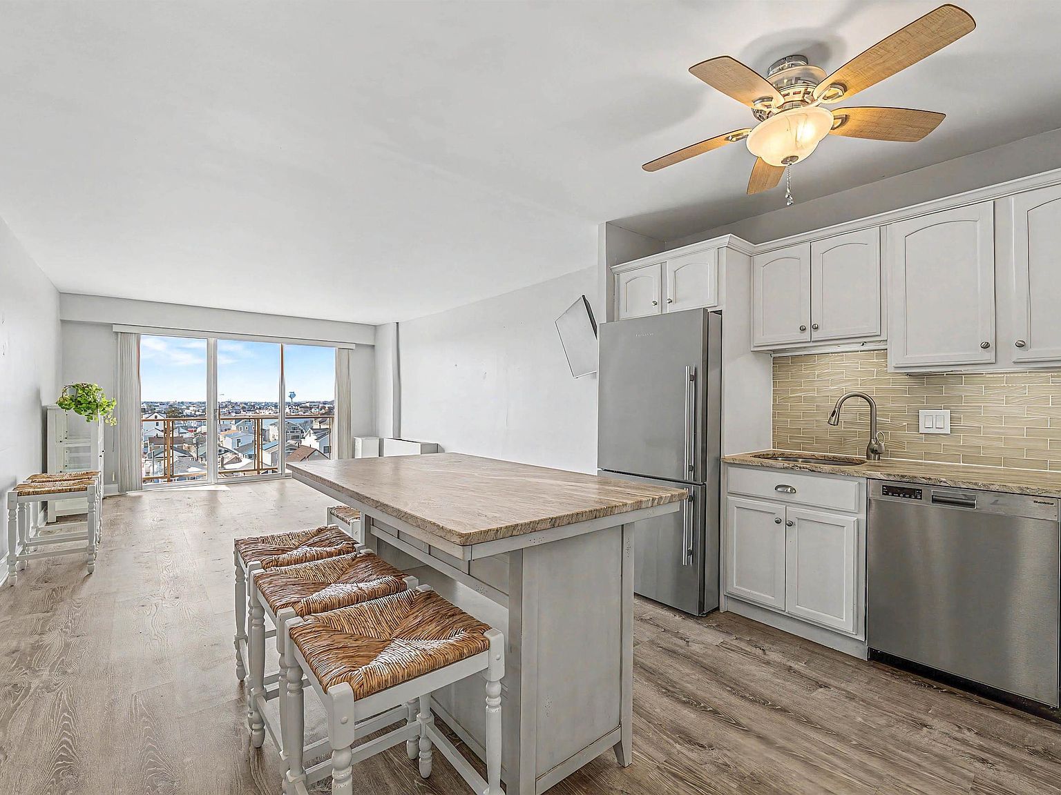 6101 Monmouth Ave APT 703 Ventnor, NJ 08406 - Thumbnail 5