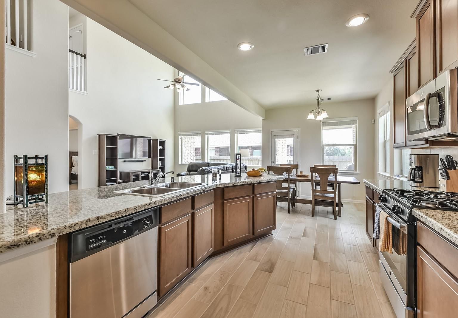 10003 Open Slope Ct Humble, TX 77396 - Thumbnail 5