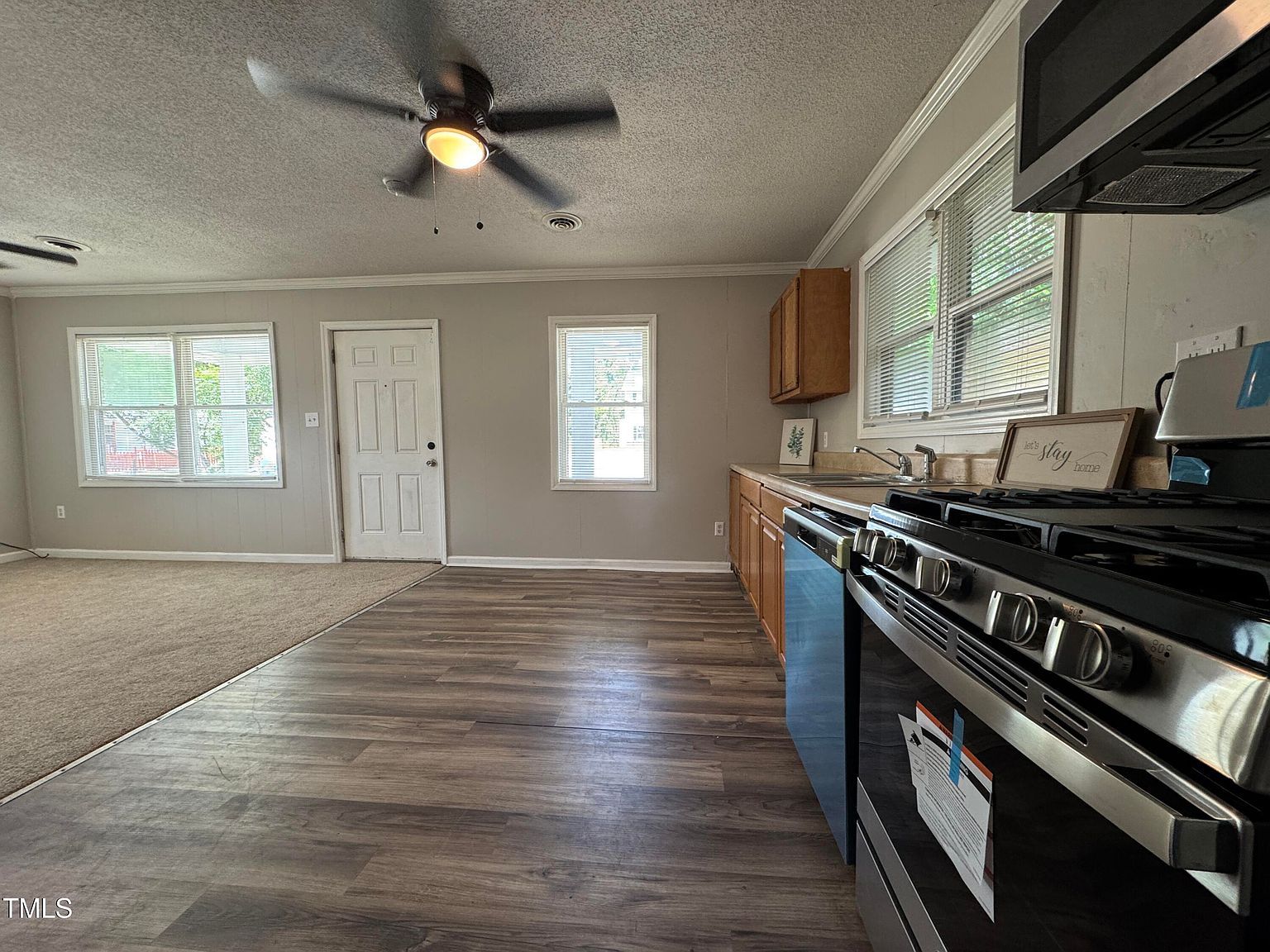 122 S 5th St Spring Lake, NC 28390 - Thumbnail 5