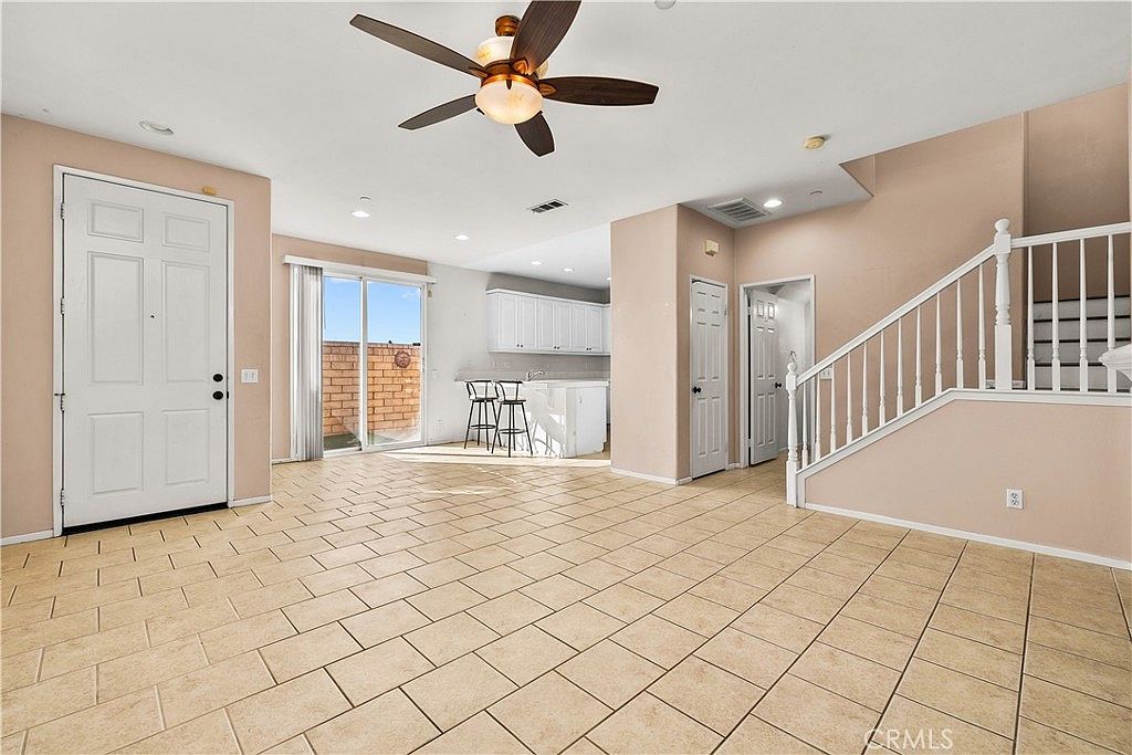 9796 Foxglove Dr Riverside, CA 92503 - Thumbnail 5