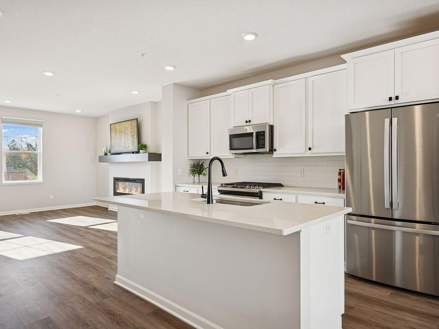 3617 76th Ln E Inver Grove Heights, MN 55076 - Thumbnail 5