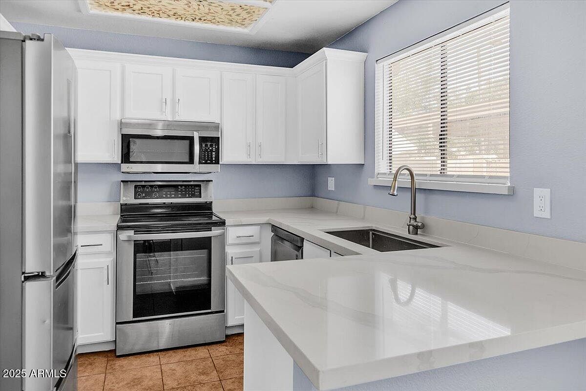 2954 N Oregon St UNIT 6 Chandler, AZ 85225 - Thumbnail 5