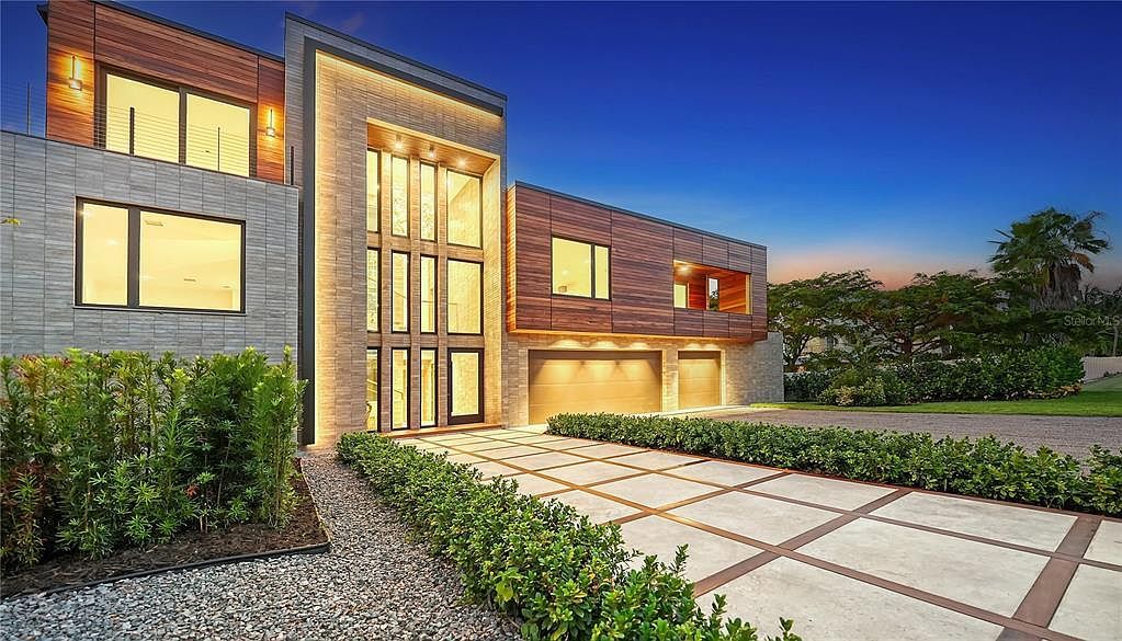 2945 Pyrula Dr Longboat Key, FL 34228 - Thumbnail 5