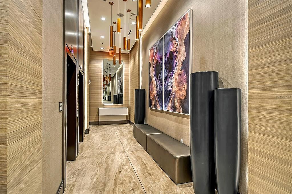 111 S Pineapple Ave #1103 Sarasota, FL 34236 - Thumbnail 5