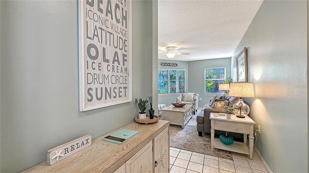 1328 Siesta Bayside Dr #1328-C Sarasota, FL 34242 - Thumbnail 5