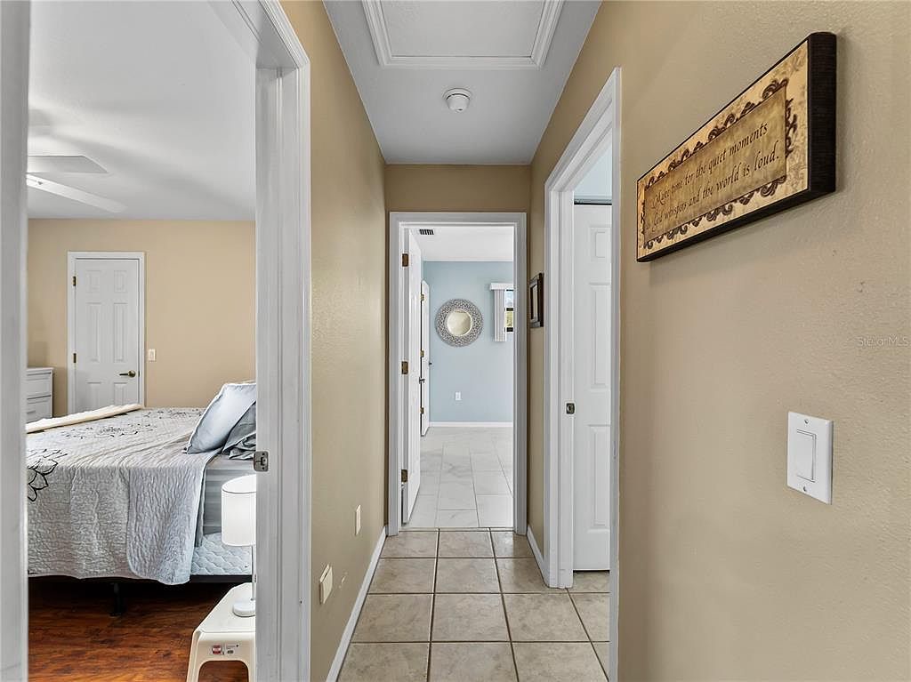 4225 Holbein St Pt Charlotte, FL 33981 - Thumbnail 5