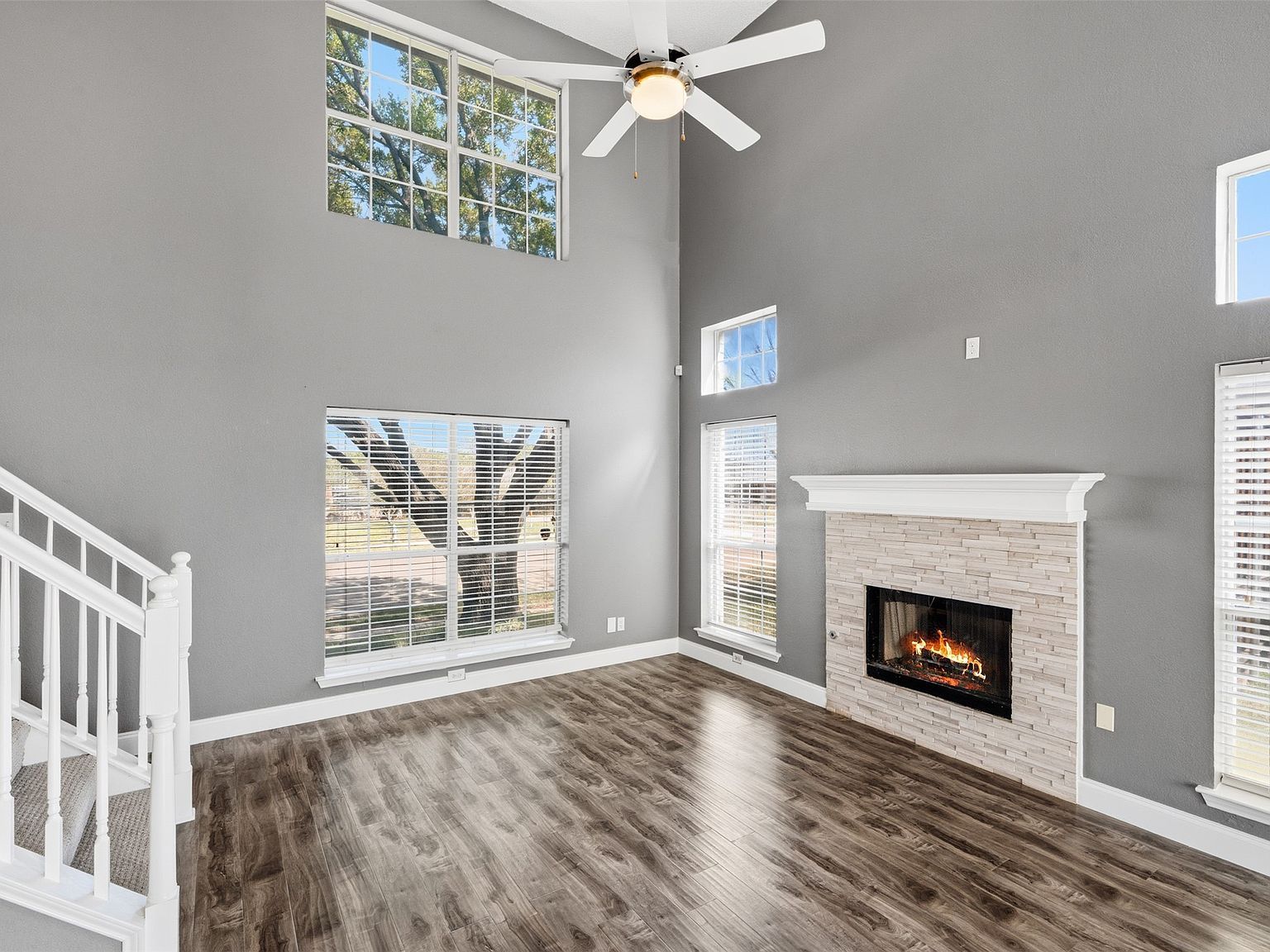 944 Valley View Dr Lewisville, TX 75067 - Thumbnail 5