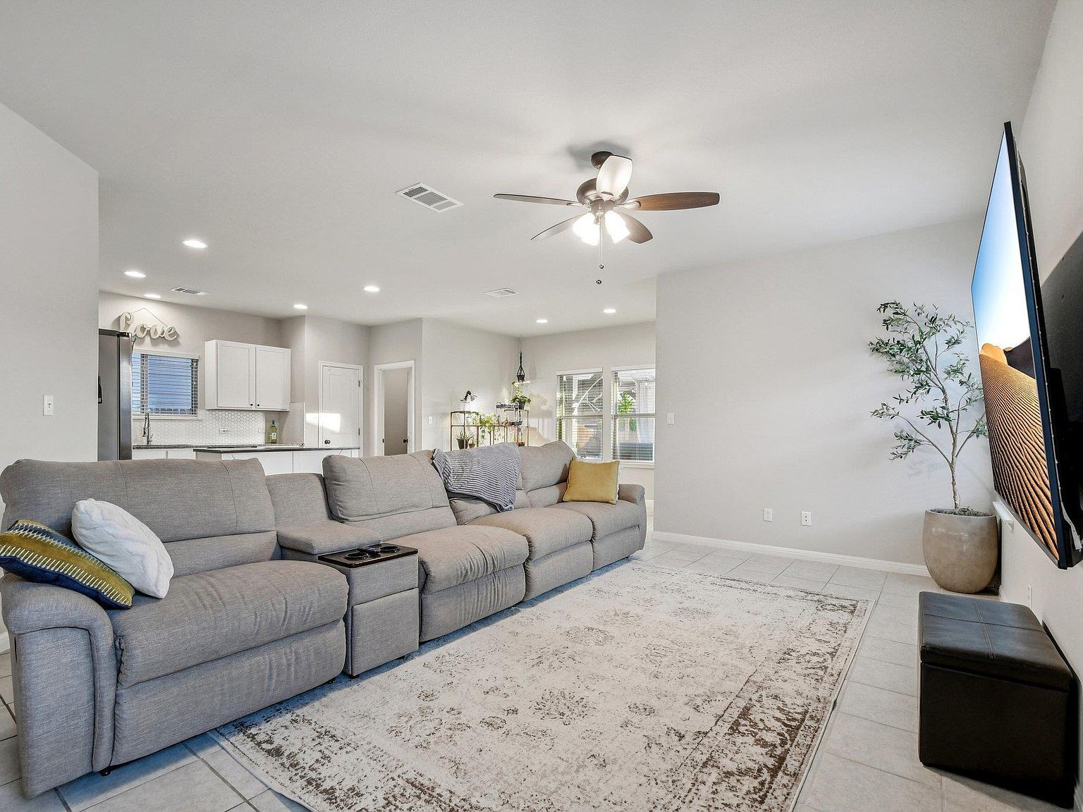 237 Driftwood Ln Bastrop, TX 78602 - Thumbnail 5