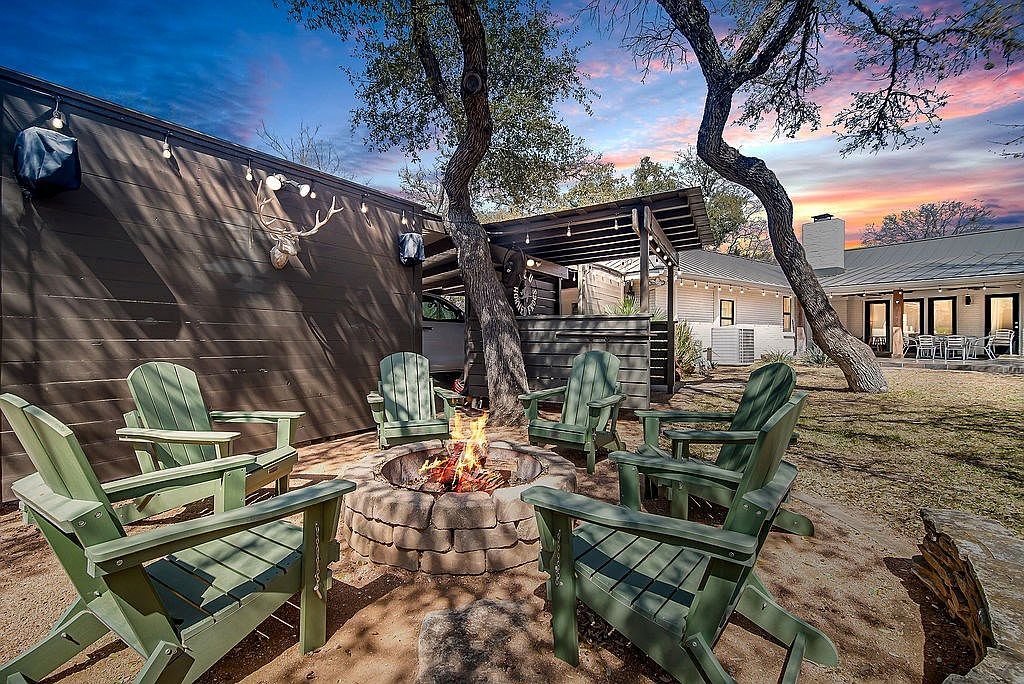 107 Glenwood Dr Fredericksburg, TX 78624 - Thumbnail 5