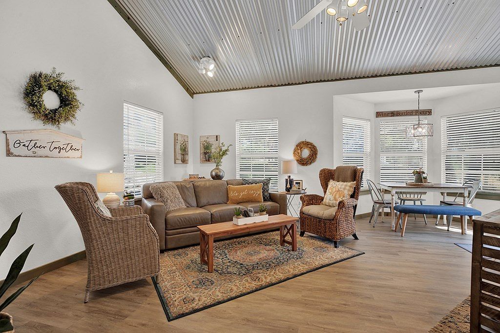 3408 Grape Creek Rd Fredericksburg, TX 78624 - Thumbnail 5