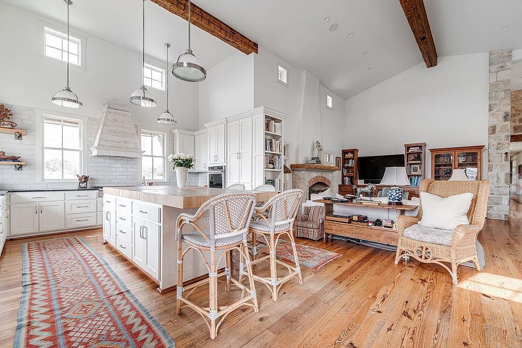 146 Metzger Rd Fredericksburg, TX 78624 - Thumbnail 5