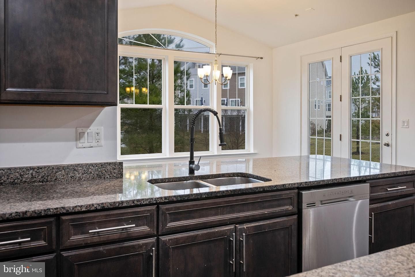 340 Daleview Dr Glen Burnie, MD 21060 - Thumbnail 5