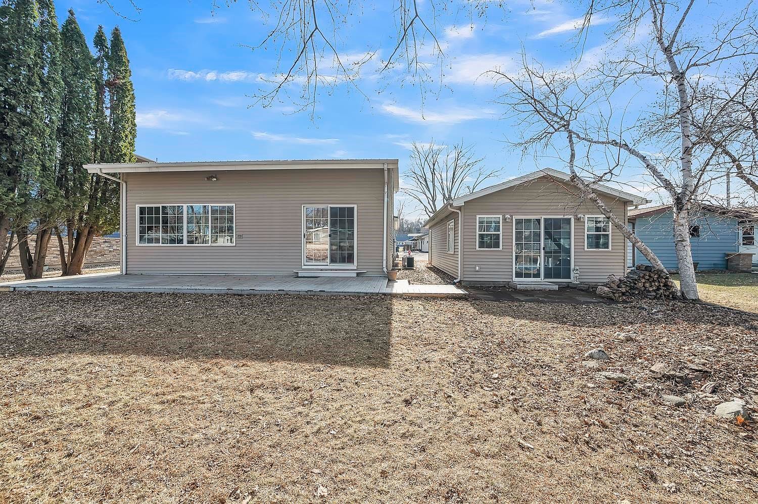 1304 Jerdee Ln Milford, IA 51351 - Thumbnail 5