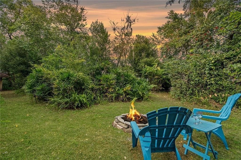 2102 W Kyra Dr Tampa, FL 33612 - Thumbnail 5