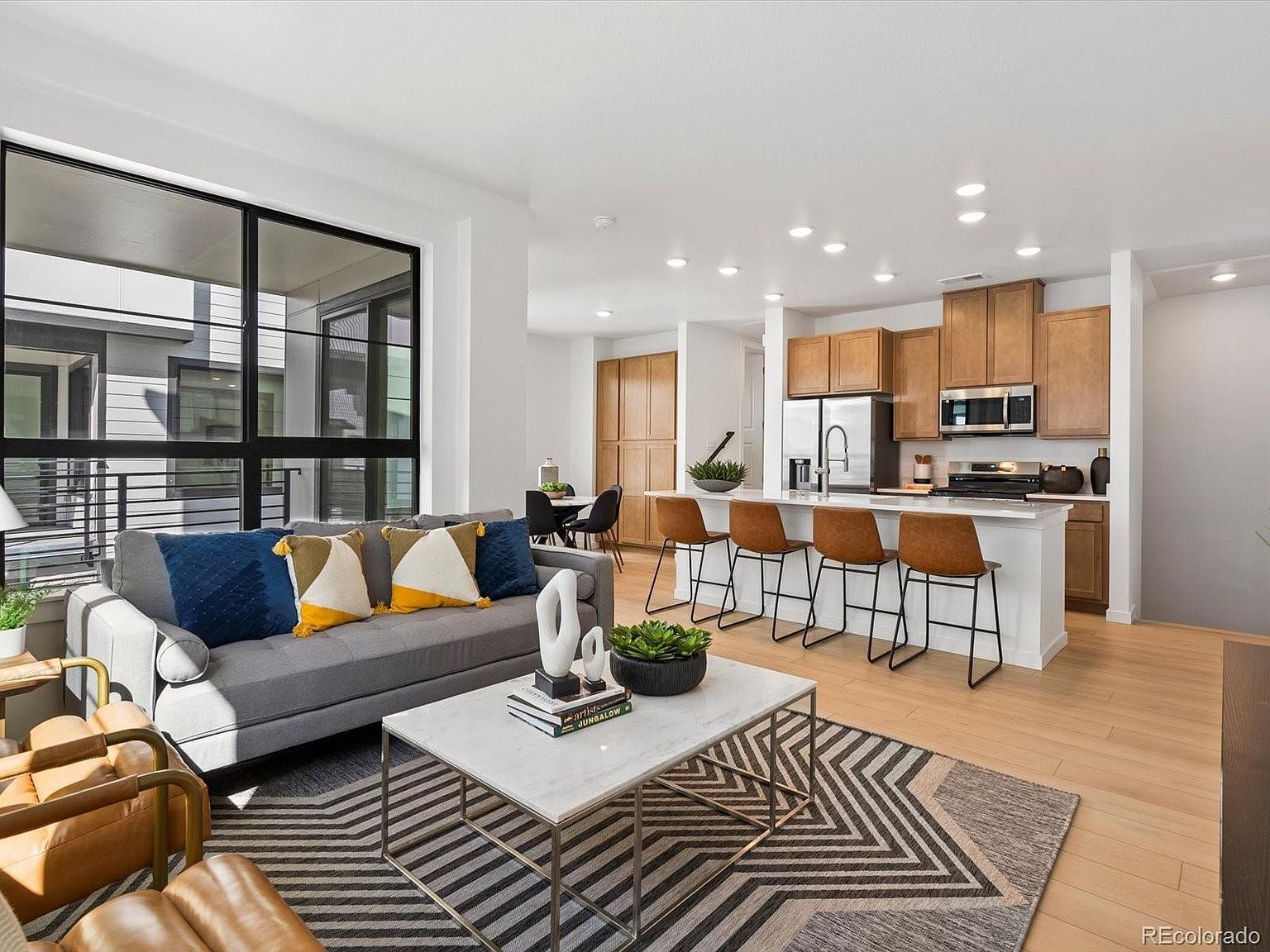 2024 S Holly St UNIT 4 Denver, CO 80222 - Thumbnail 5