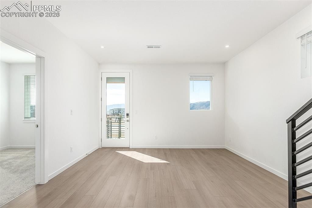 10767 Spalding Vw Colorado Springs, CO 80908 - Thumbnail 5