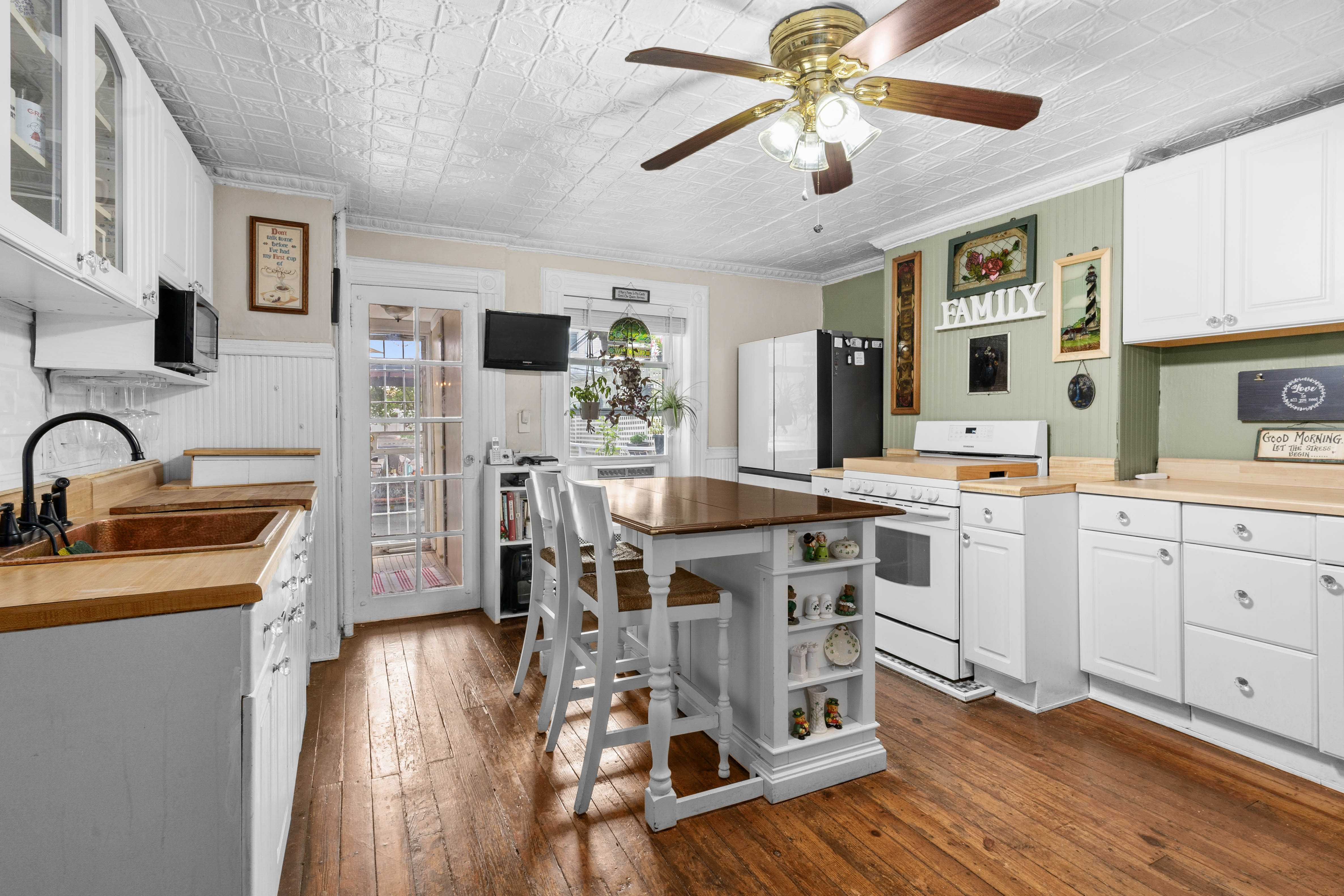 324 76th Street, Brooklyn, NY, USA, 11209 - Thumbnail 5