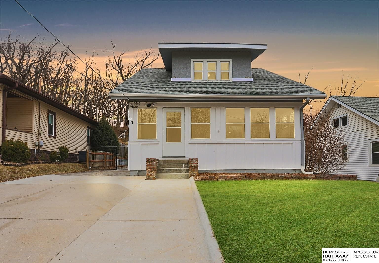 111 Locust Lodge Ave Council Bluffs, IA 51503 - Thumbnail 5