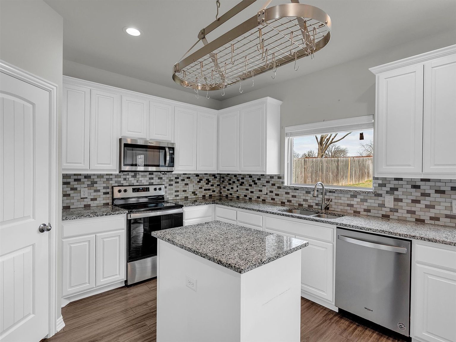 2811 W Washington St Denison, TX 75020 - Thumbnail 5