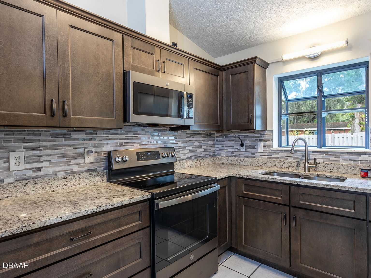 550 Locust St Port Orange, FL 32127 - Thumbnail 5