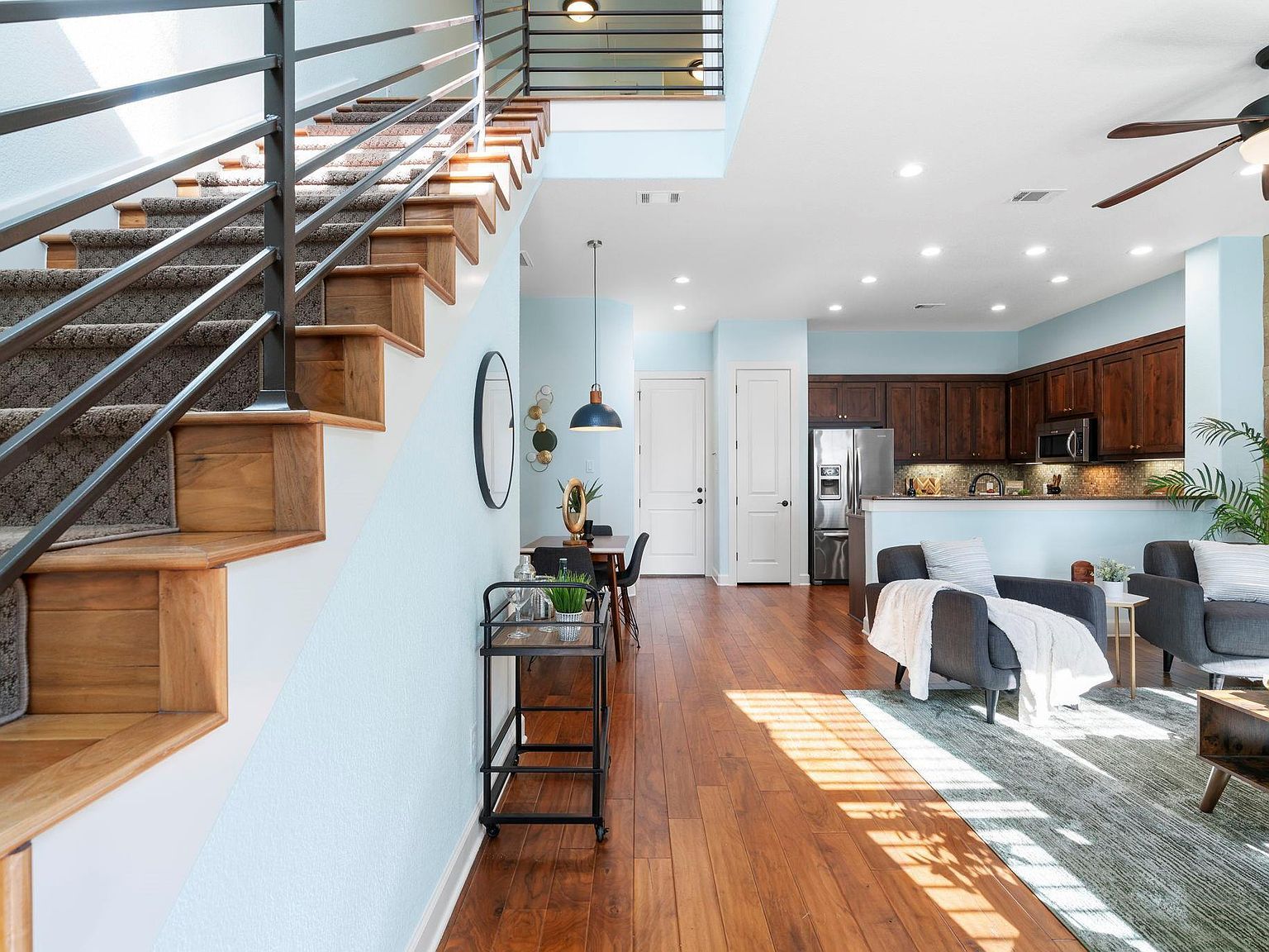 6533 E Hill Dr APT 24 Austin, TX 78731 - Thumbnail 5