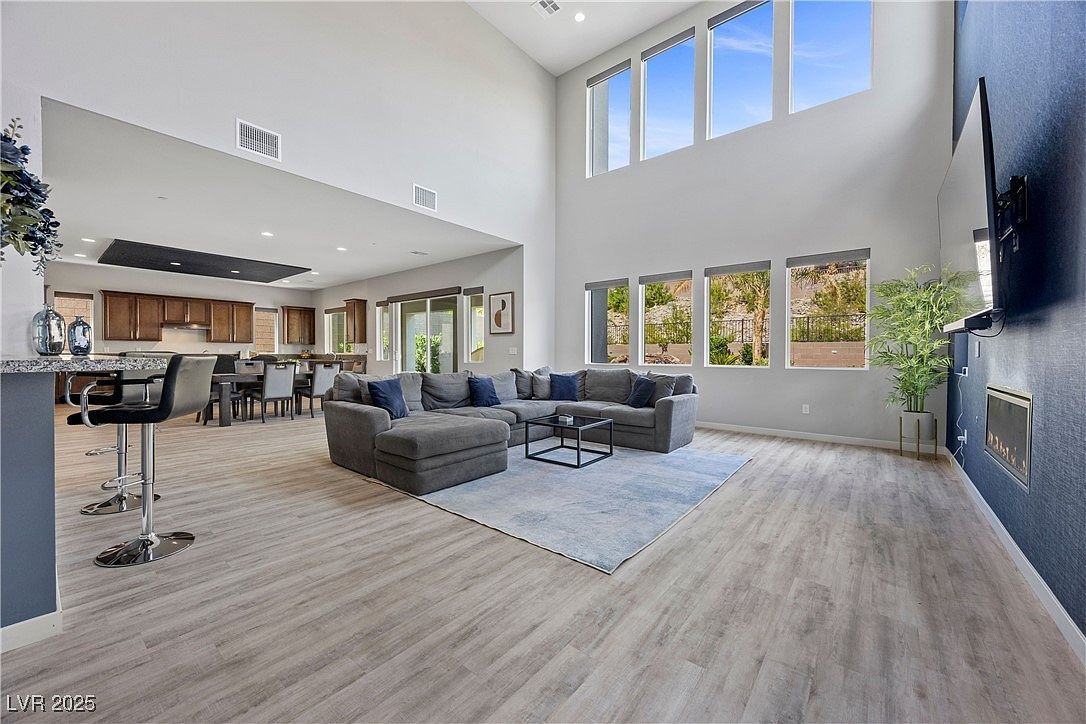 28 Vista Outlook St Henderson, NV 89011 - Thumbnail 5